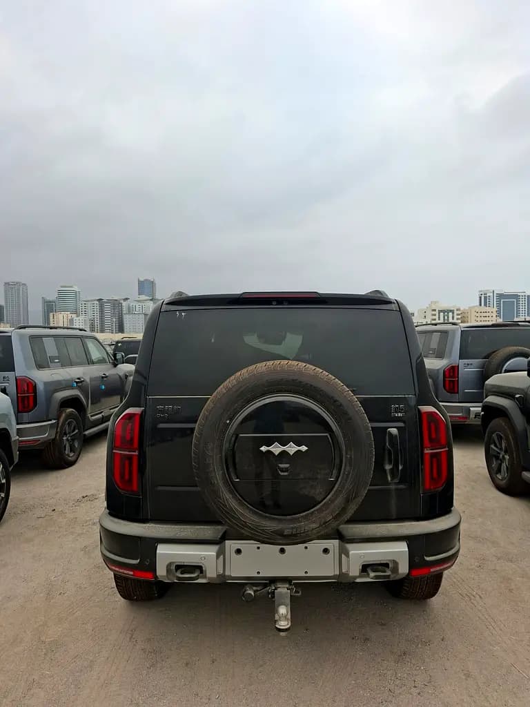 خرید بی‌وای‌دی Leopard 5 Ultra مدل ۲۰۲۶ از دبی — واردات به منطقه آزاد کیش و قشم — خودرو بی‌وای‌دی — تصویر 3