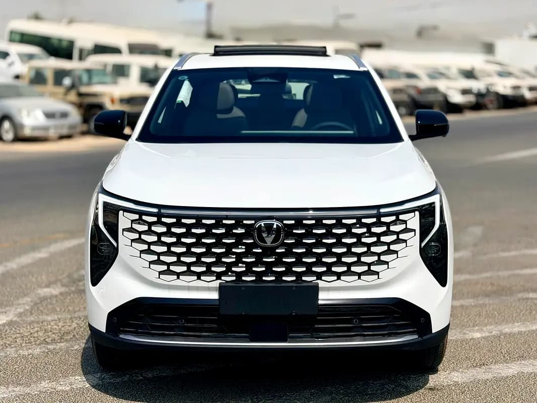 خرید چانگان Cs55 Plus Elite مدل ۲۰۲۶ از دبی — واردات به منطقه آزاد کیش و قشم — خودرو چانگان — تصویر 3