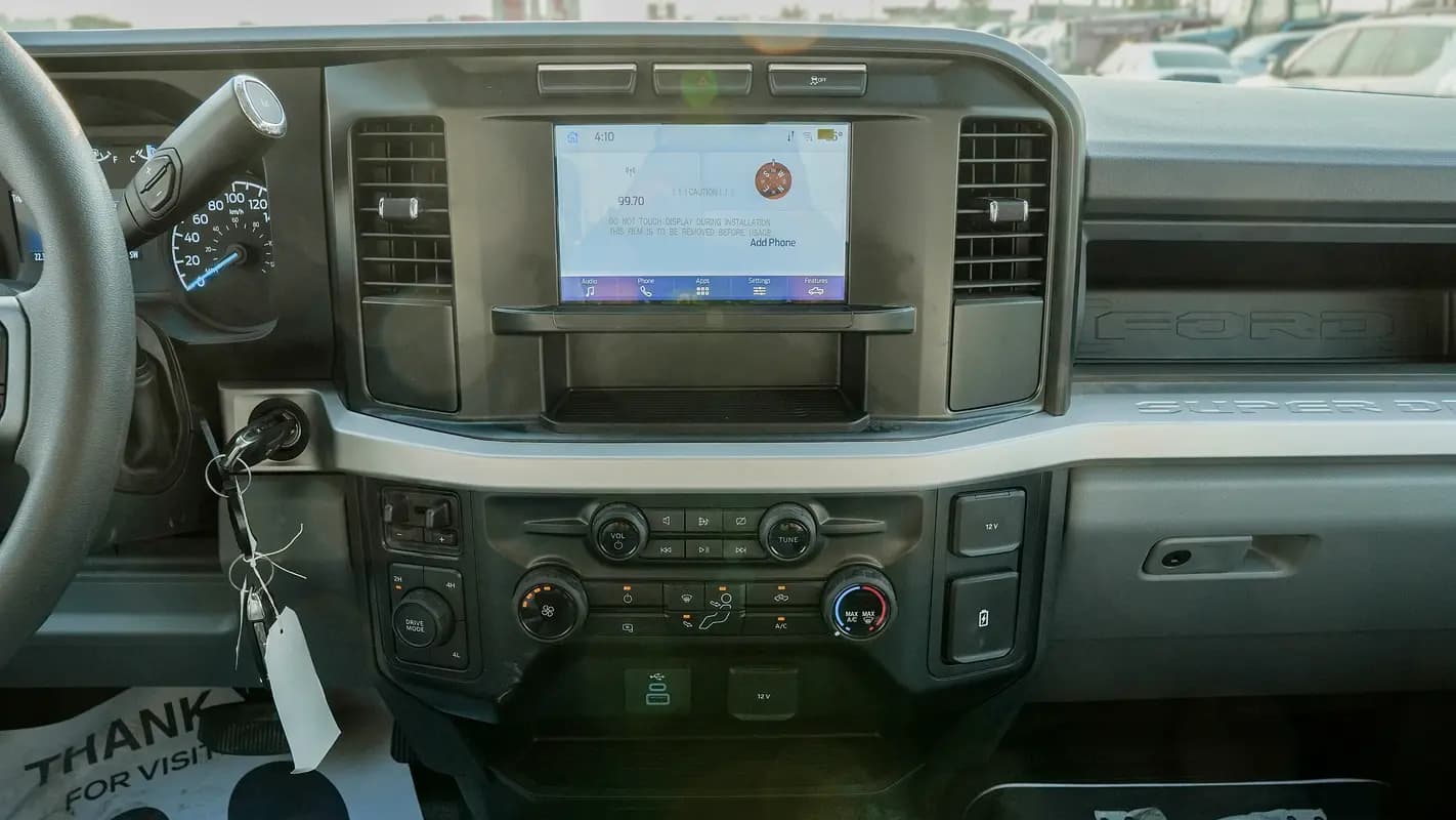 خرید فورد F 250 XL مدل ۲۰۲۴ از دبی — واردات به منطقه آزاد کیش و قشم — خودرو فورد — تصویر 14