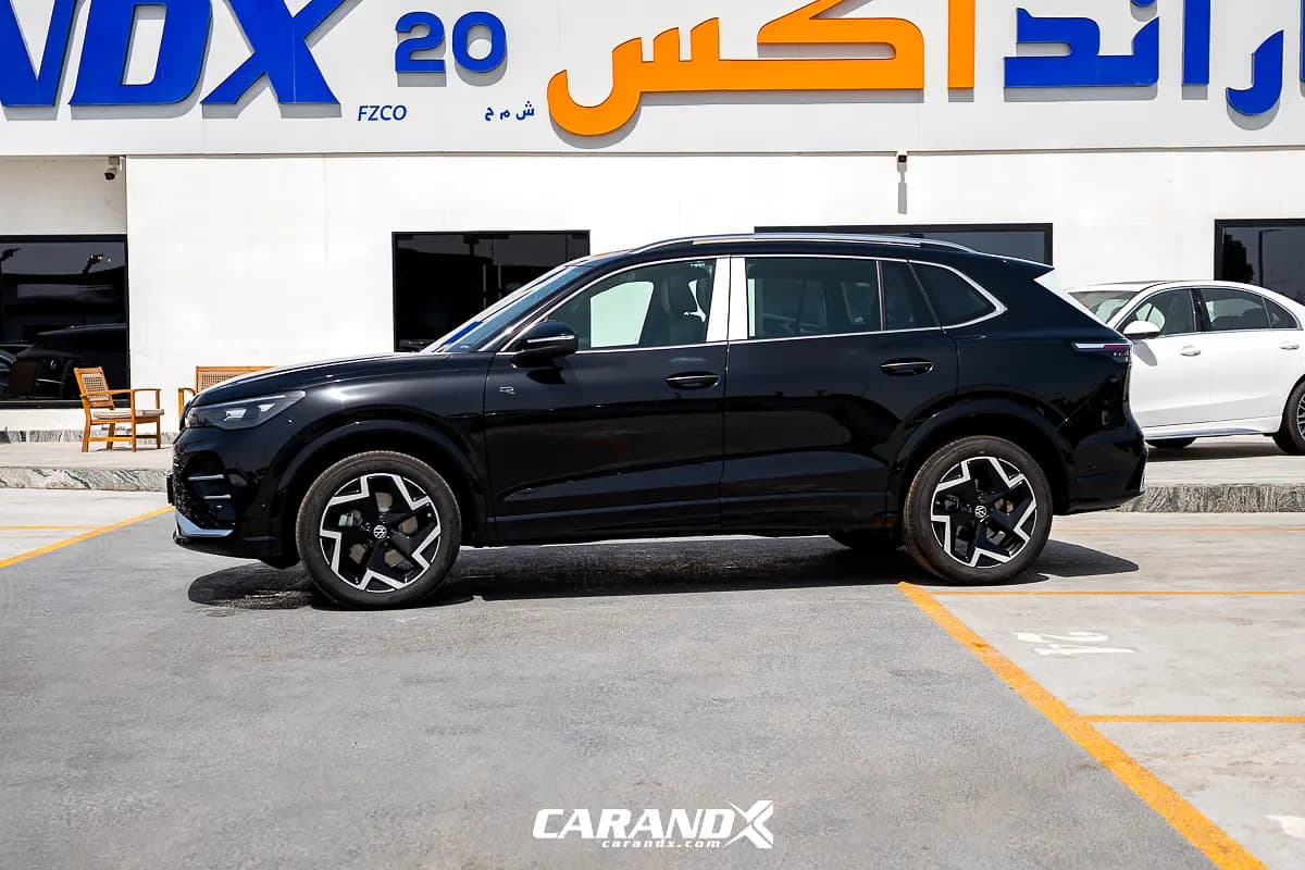 خرید فولکس‌واگن تیگوان R-Line مدل ۲۰۲۵ از دبی — واردات به منطقه آزاد کیش و قشم — خودرو فولکس‌واگن — تصویر 5