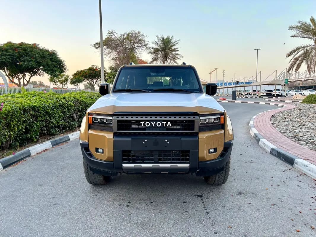 خرید تویوتا پرادو TXL مدل ۲۰۲۶ از دبی — واردات به منطقه آزاد کیش و قشم — خودرو تویوتا
