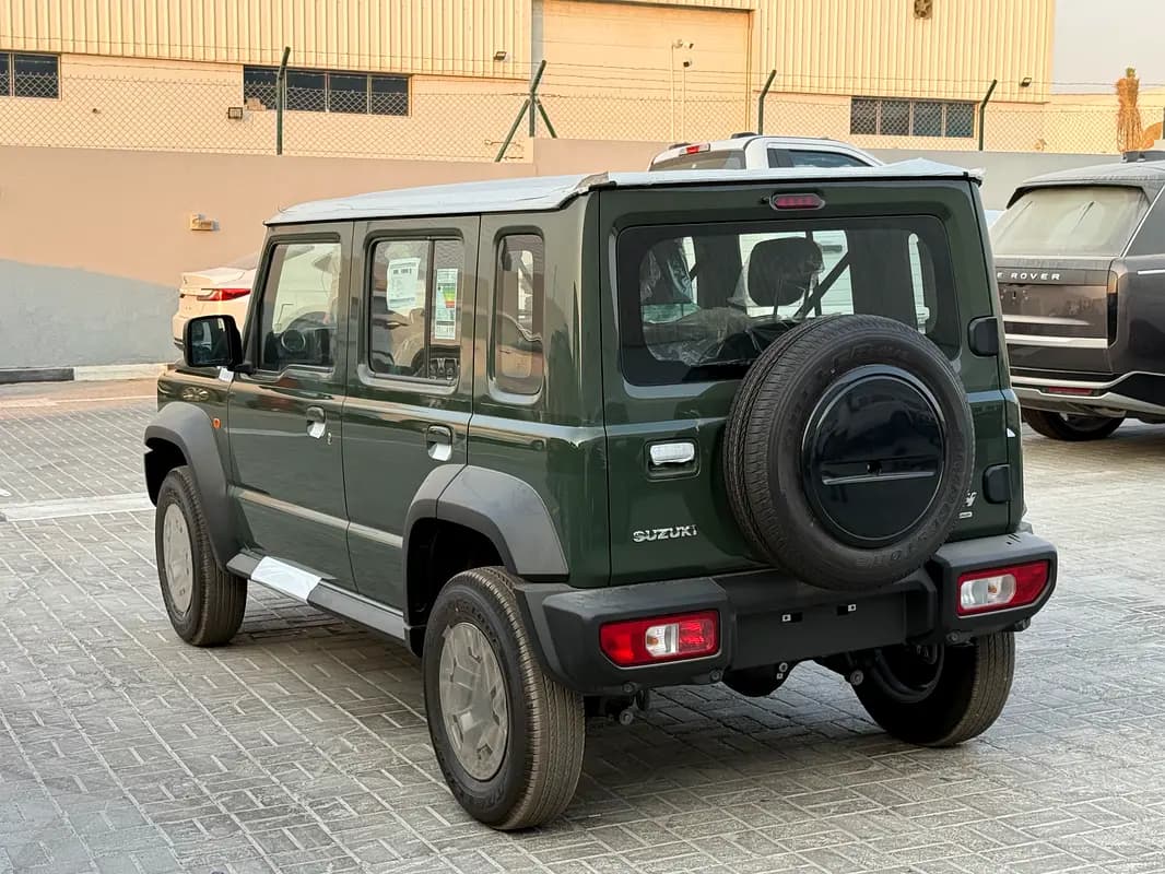 خرید سوزوکی جیمینی GLX AT 5-Door مدل ۲۰۲۷ از دبی — واردات به منطقه آزاد کیش و قشم — خودرو سوزوکی — تصویر 6
