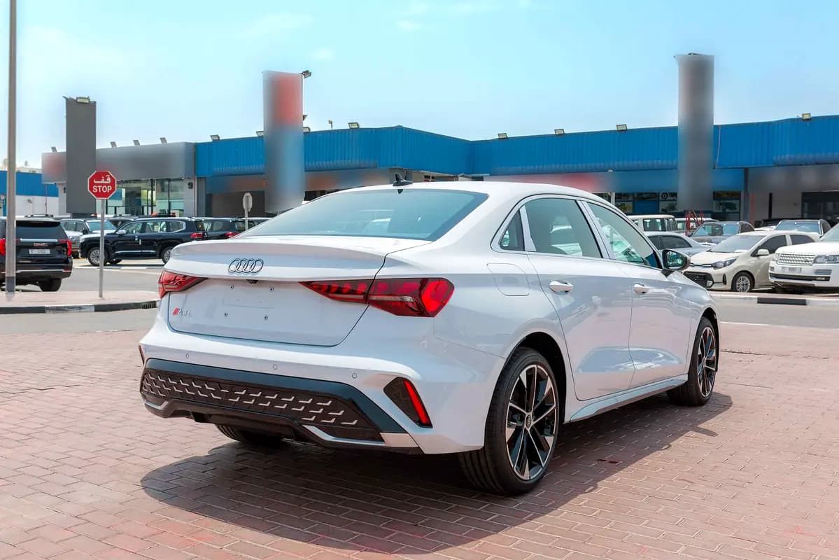 خرید آئودی A3 35 TFSI مدل ۲۰۲۵ از دبی — واردات به منطقه آزاد کیش و قشم — خودرو آئودی — تصویر 5