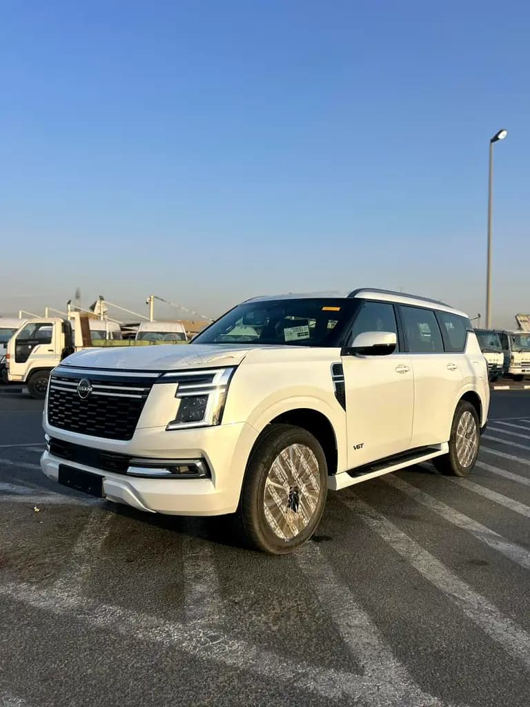 خرید نیسان پاترول LE Platinum مدل ۲۰۲۶ از دبی — واردات به منطقه آزاد کیش و قشم — خودرو نیسان — تصویر 3
