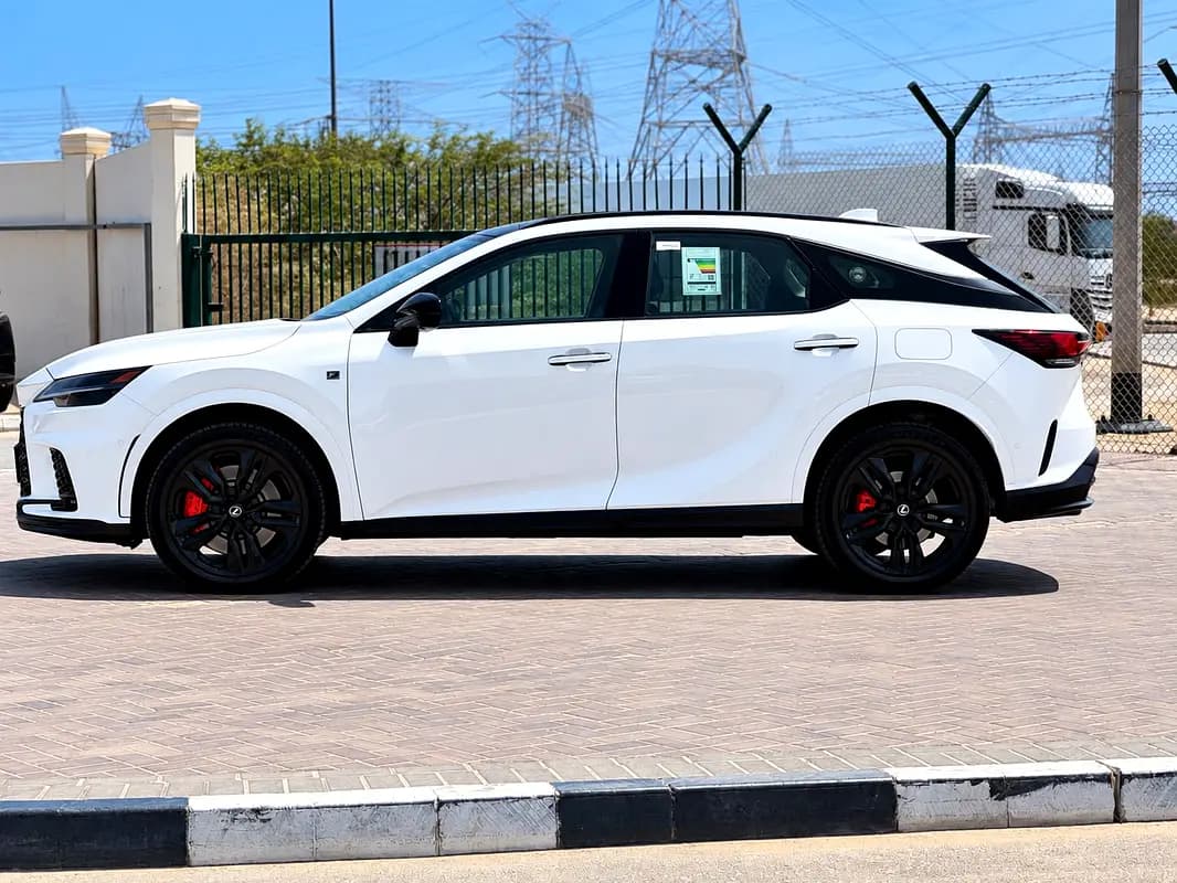 خرید لکسوس سری RX RX 500h F Sport مدل ۲۰۲۶ از دبی — واردات به منطقه آزاد کیش و قشم — خودرو لکسوس — تصویر 18