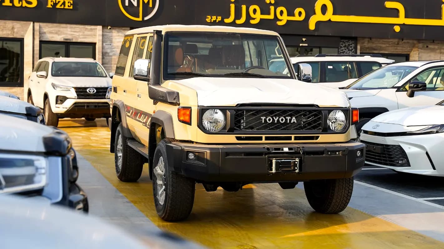 خرید تویوتا لندکروزر سری ۷۰ LC 76 LX مدل ۲۰۲۶ از دبی — واردات به منطقه آزاد کیش و قشم — خودرو تویوتا — تصویر 3