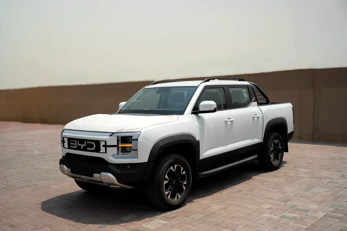 خرید بی‌وای‌دی Shark 6 Premium مدل ۲۰۲۶ از دبی — واردات به منطقه آزاد کیش و قشم — خودرو بی‌وای‌دی — تصویر 2