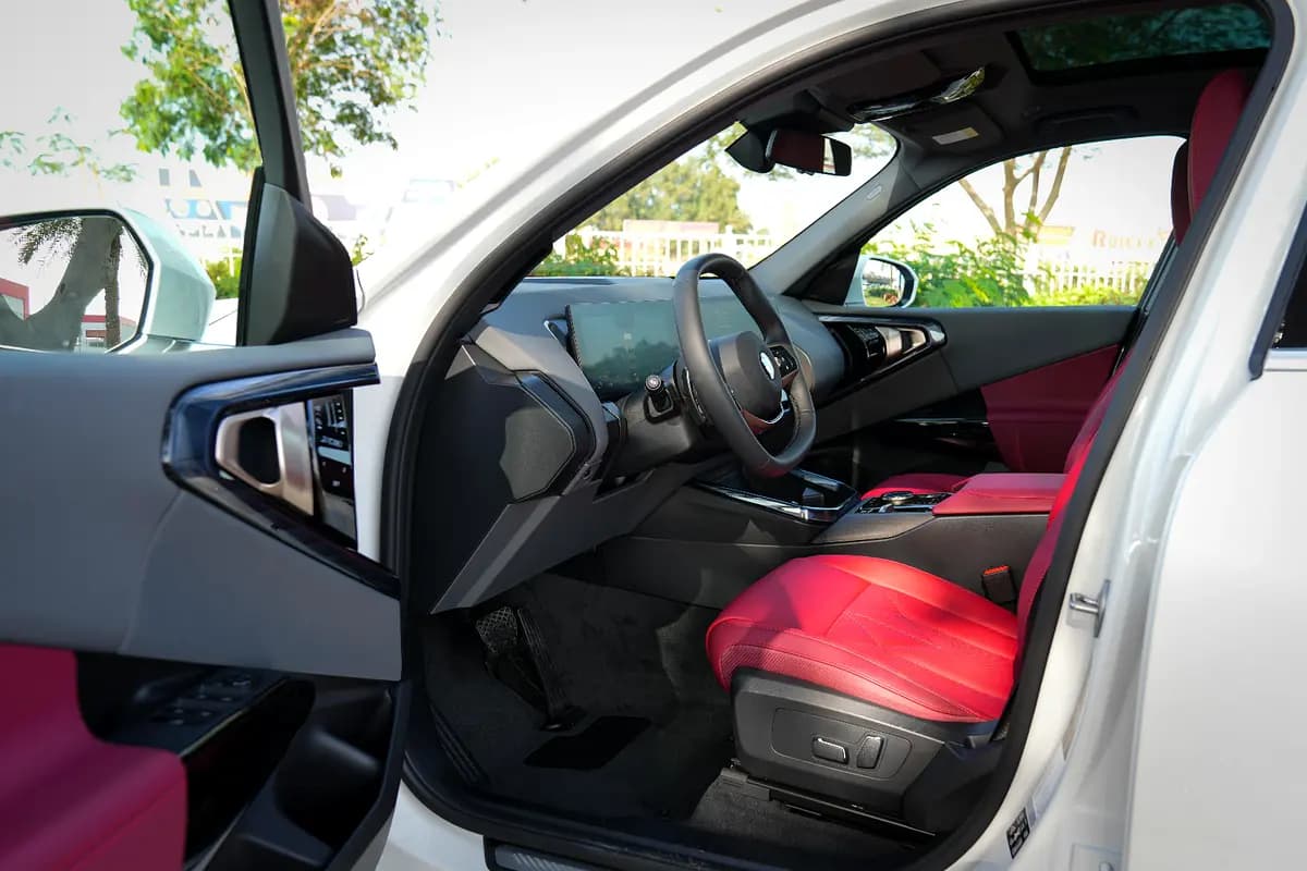 خرید بی‌ام‌و ایکس۳ xDrive25L مدل ۲۰۲۶ از دبی — واردات به منطقه آزاد کیش و قشم — خودرو بی‌ام‌و — تصویر 5