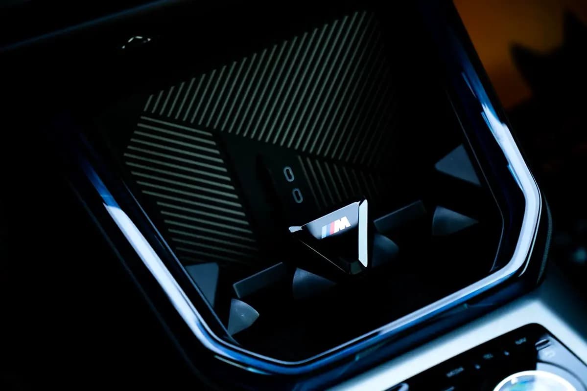 خرید بی‌ام‌و ایکس۳ xDrive20i مدل ۲۰۲۶ از دبی — واردات به منطقه آزاد کیش و قشم — خودرو بی‌ام‌و — تصویر 13