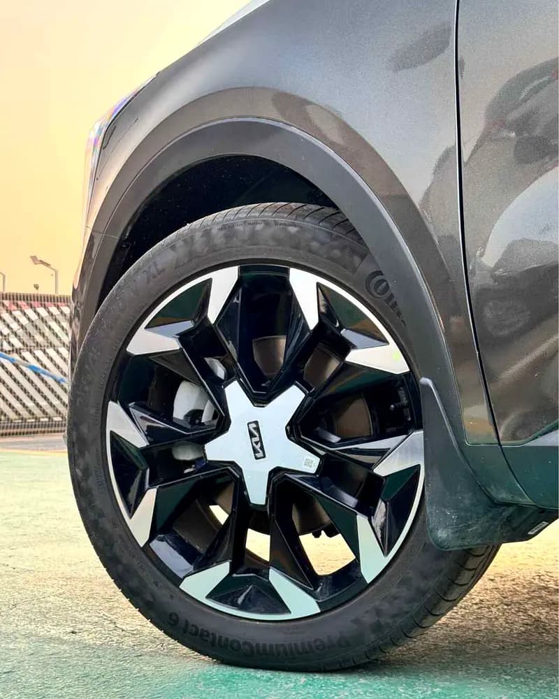 خرید کیا سورنتو GT-Line مدل ۲۰۲۷ از دبی — واردات به منطقه آزاد کیش و قشم — خودرو کیا — تصویر 20