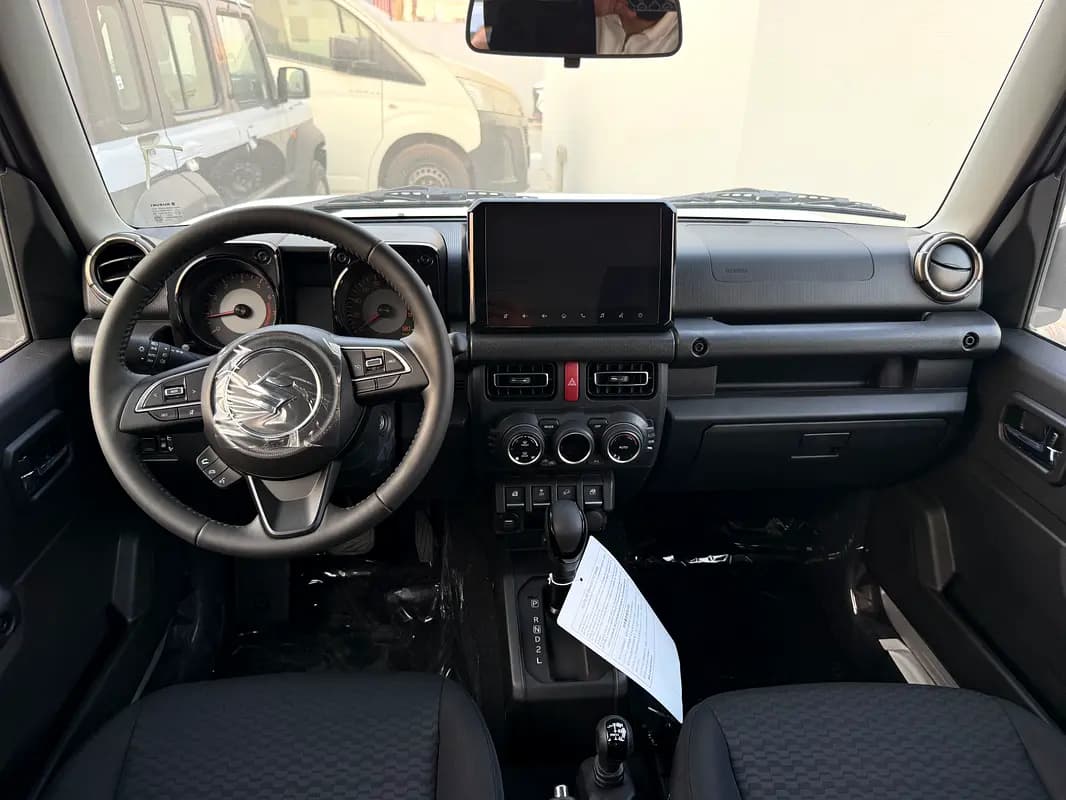 خرید سوزوکی جیمینی GLX AT 5-Door مدل ۲۰۲۷ از دبی — واردات به منطقه آزاد کیش و قشم — خودرو سوزوکی — تصویر 13