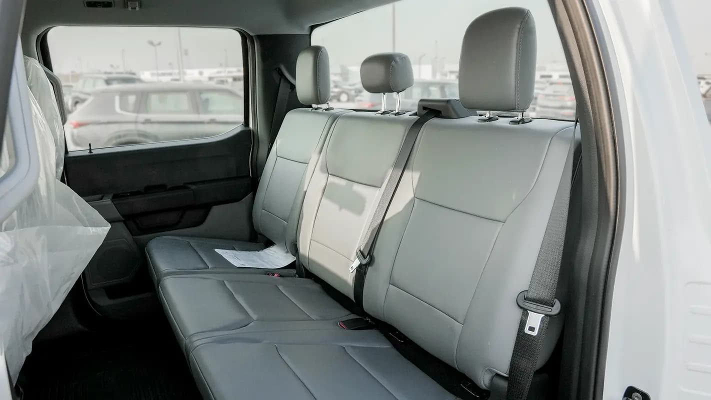 خرید فورد F 250 XL مدل ۲۰۲۴ از دبی — واردات به منطقه آزاد کیش و قشم — خودرو فورد — تصویر 16