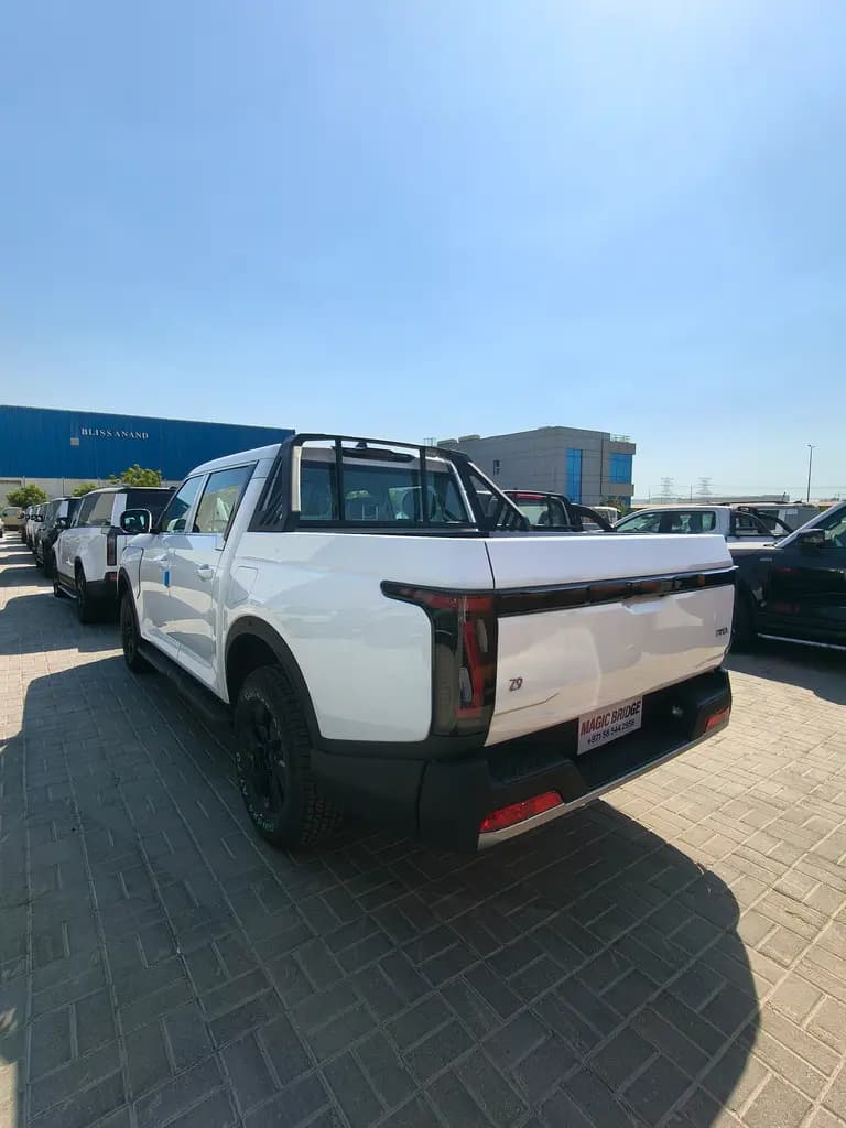 خرید دونگ‌فنگ Z9 4WD STD AT مدل ۲۰۲۶ از دبی — واردات به منطقه آزاد کیش و قشم — خودرو دونگ‌فنگ — تصویر 4