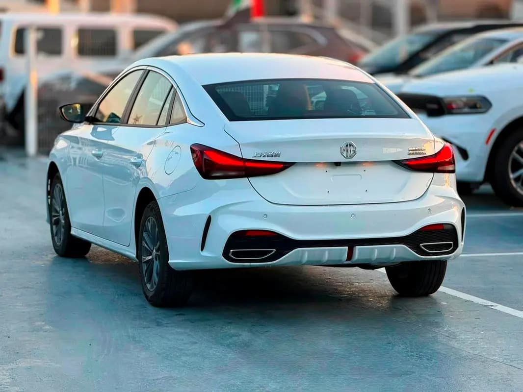 خرید ام‌جی MG5 Comfort مدل ۲۰۲۶ از دبی — واردات به منطقه آزاد کیش و قشم — خودرو ام‌جی — تصویر 4
