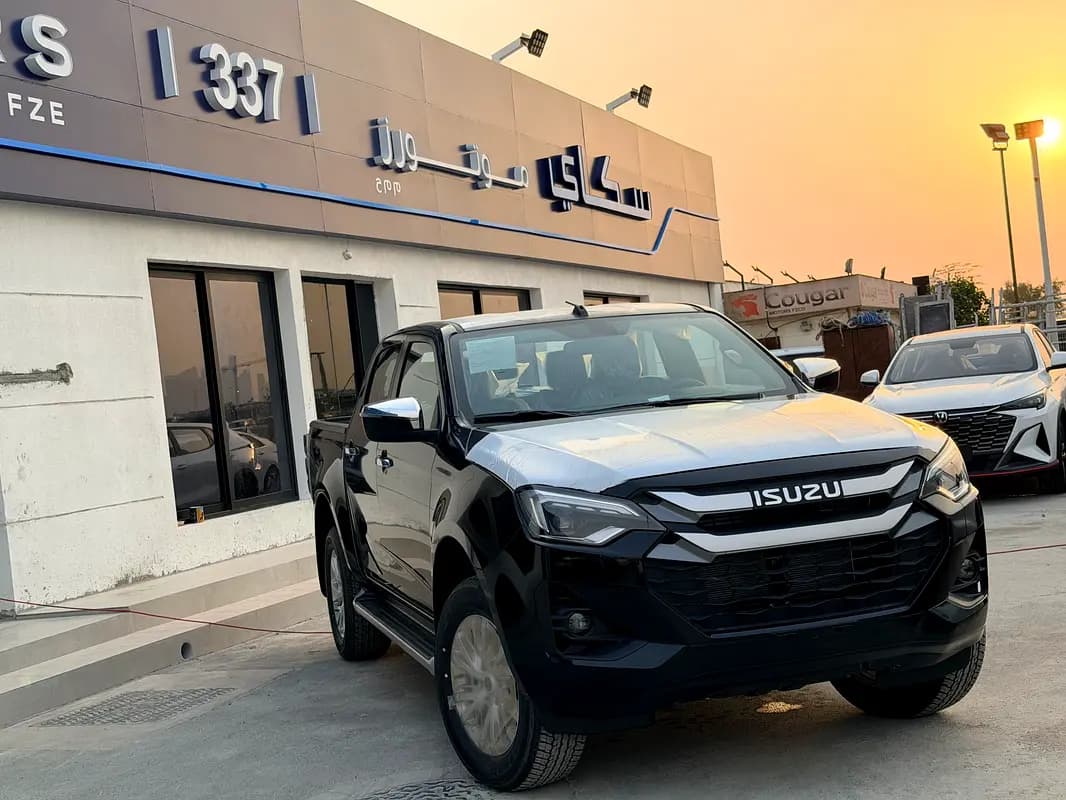 خرید ایسوزو D MAX LS مدل ۲۰۲۷ از دبی — واردات به منطقه آزاد کیش و قشم — خودرو ایسوزو — تصویر 2