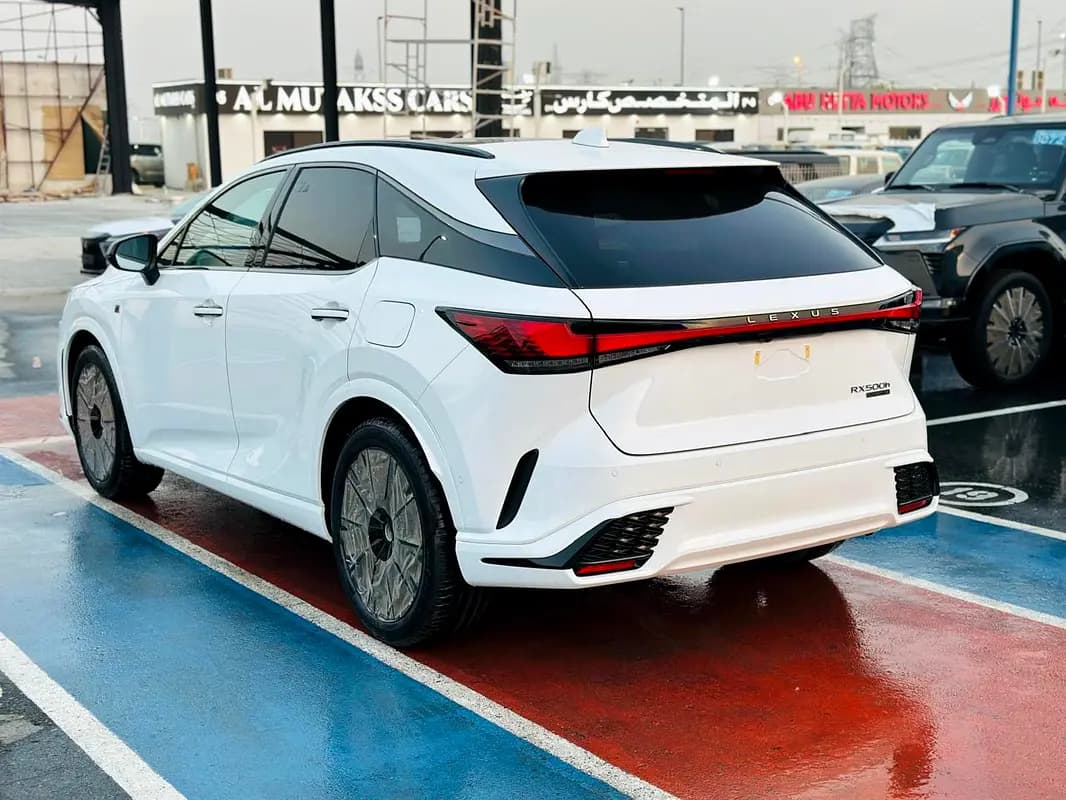 خرید لکسوس سری RX RX 500h F Sport Performance مدل ۲۰۲۶ از دبی — واردات به منطقه آزاد کیش و قشم — خودرو لکسوس — تصویر 5