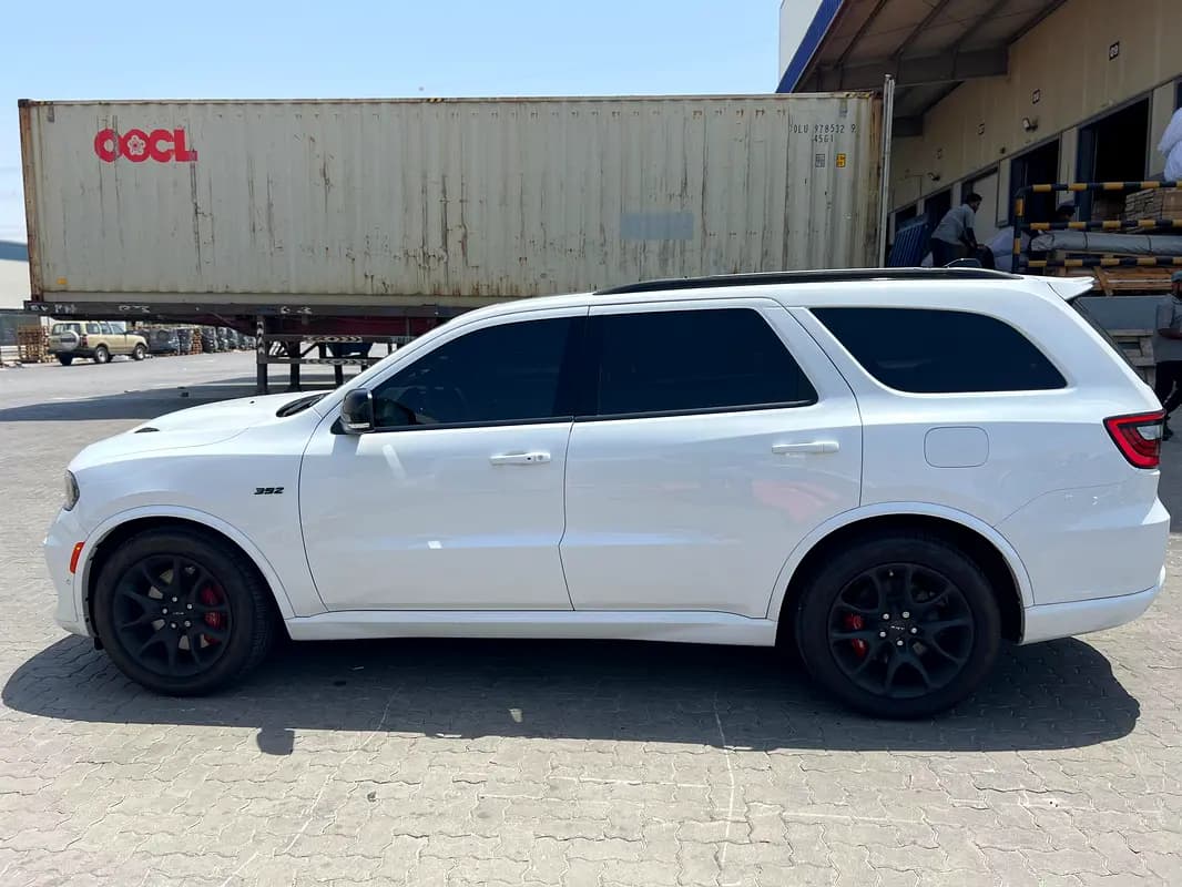 خرید Dodge Durango SRT مدل ۲۰۲۴ از دبی — واردات به منطقه آزاد کیش و قشم — خودرو Dodge — تصویر 3