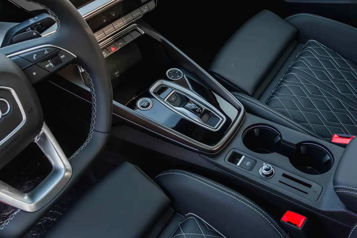 خرید آئودی A3 35 TFSI مدل ۲۰۲۵ از دبی — واردات به منطقه آزاد کیش و قشم — خودرو آئودی — تصویر 15