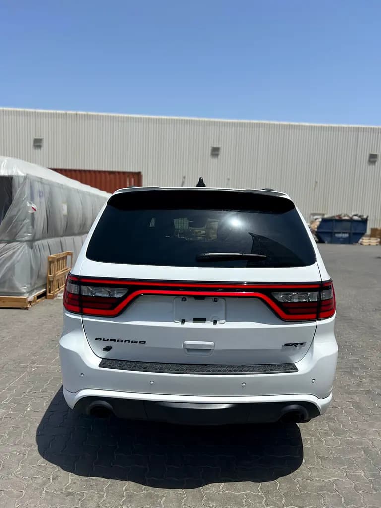 خرید Dodge Durango SRT مدل ۲۰۲۴ از دبی — واردات به منطقه آزاد کیش و قشم — خودرو Dodge — تصویر 2
