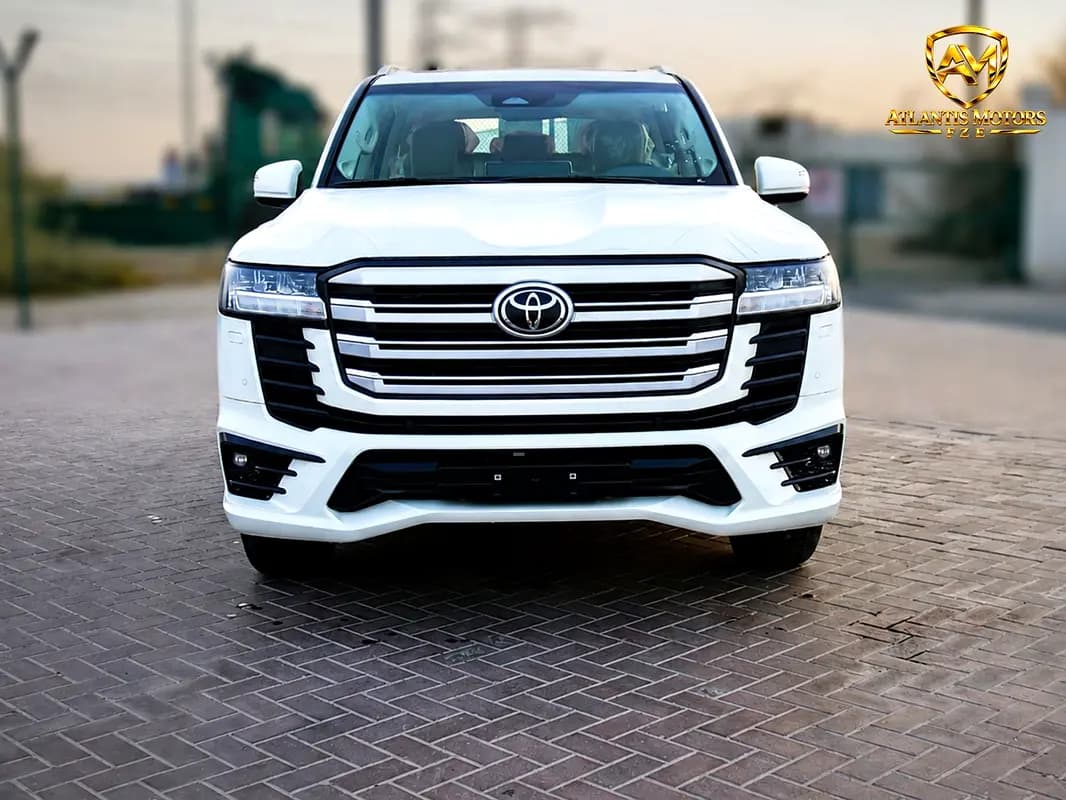 خرید تویوتا لندکروزر GXR مدل ۲۰۲۶ از دبی — واردات به منطقه آزاد کیش و قشم — خودرو تویوتا