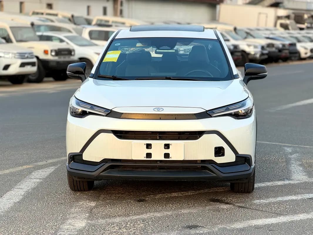خرید تویوتا فرانت‌لندر Leading مدل ۲۰۲۵ از دبی — واردات به منطقه آزاد کیش و قشم — خودرو تویوتا — تصویر 2