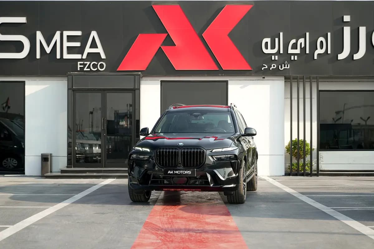 خرید بی‌ام‌و ایکس۷ xDrive40i M Sport مدل ۲۰۲۶ از دبی — واردات به منطقه آزاد کیش و قشم — خودرو بی‌ام‌و — تصویر 3