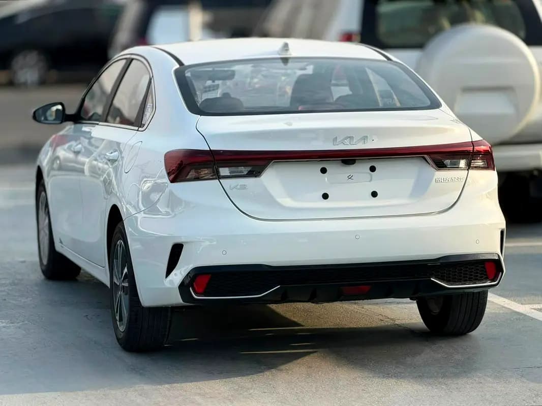 خرید کیا کی۳ LX مدل ۲۰۲۶ از دبی — واردات به منطقه آزاد کیش و قشم — خودرو کیا — تصویر 4
