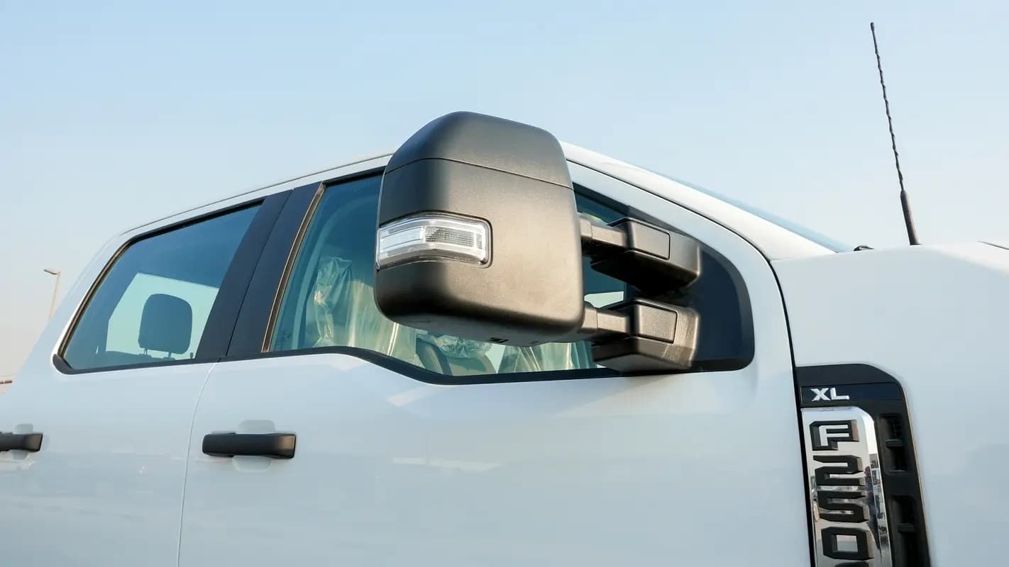 خرید فورد F 250 XL مدل ۲۰۲۴ از دبی — واردات به منطقه آزاد کیش و قشم — خودرو فورد — تصویر 6