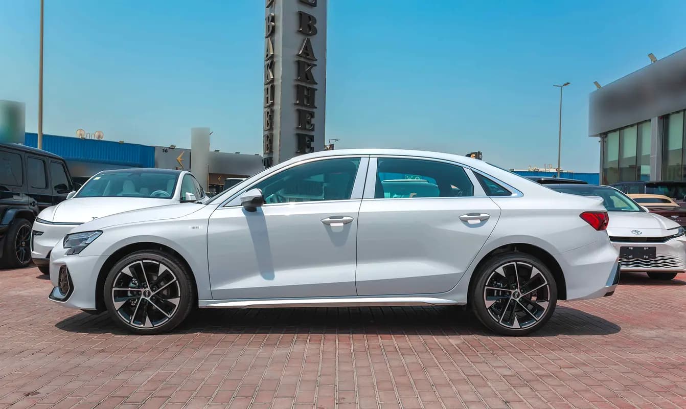 خرید آئودی A3 35 TFSI مدل ۲۰۲۵ از دبی — واردات به منطقه آزاد کیش و قشم — خودرو آئودی — تصویر 20
