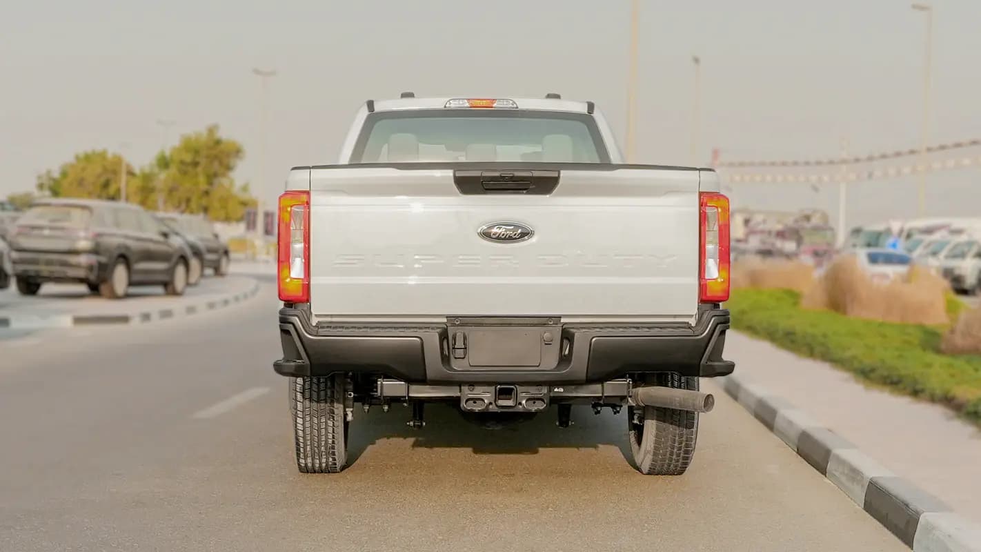 خرید فورد F 250 XL مدل ۲۰۲۴ از دبی — واردات به منطقه آزاد کیش و قشم — خودرو فورد — تصویر 5