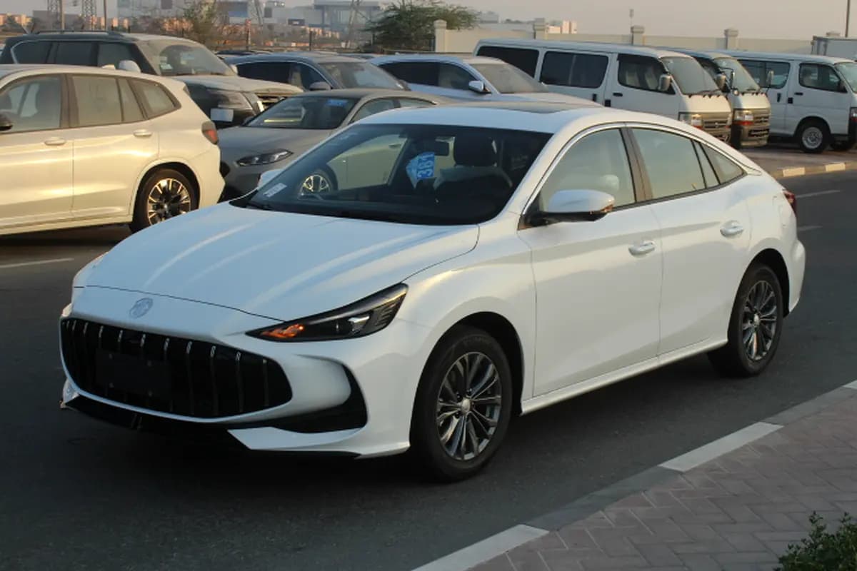 خرید ام‌جی MG5 مدل ۲۰۲۶ از دبی — واردات به منطقه آزاد کیش و قشم — خودرو ام‌جی — تصویر 2