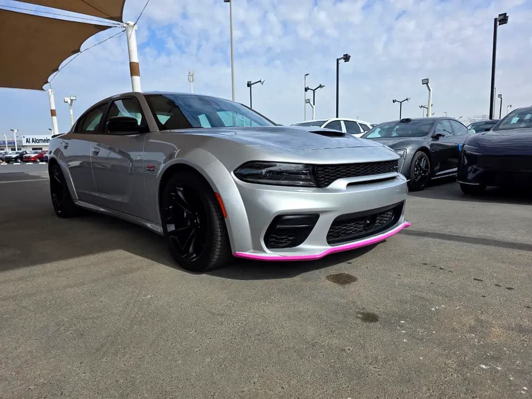 خرید Dodge Charger R/T Scat Pack مدل ۲۰۲۳ از دبی — واردات به منطقه آزاد کیش و قشم — خودرو Dodge — تصویر 2