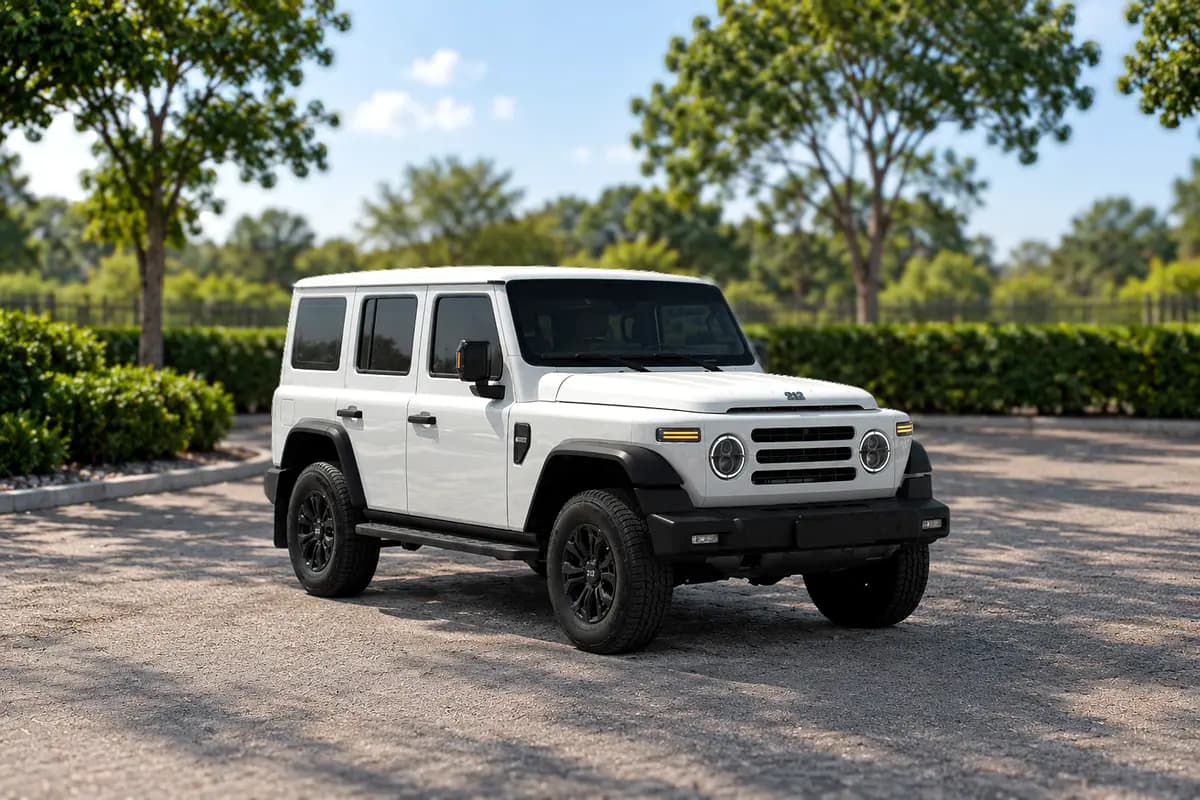 خرید بیایدبلیو 212 T01 Adventurer مدل ۲۰۲۷ از دبی — واردات به منطقه آزاد کیش و قشم — خودرو بیایدبلیو — تصویر 5