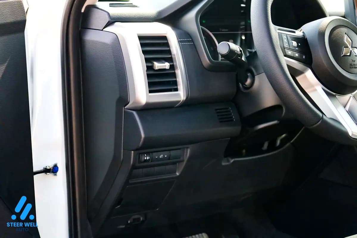خرید میتسوبیشی L200 Sportero مدل ۲۰۲۷ از دبی — واردات به منطقه آزاد کیش و قشم — خودرو میتسوبیشی — تصویر 9
