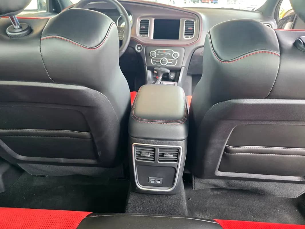 خرید Dodge Charger R/T Scat Pack مدل ۲۰۲۳ از دبی — واردات به منطقه آزاد کیش و قشم — خودرو Dodge — تصویر 12