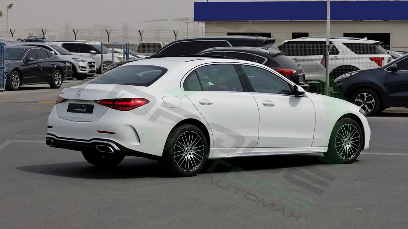 خرید مرسدس کلاس C C200 L مدل ۲۰۲۶ از دبی — واردات به منطقه آزاد کیش و قشم — خودرو مرسدس — تصویر 7