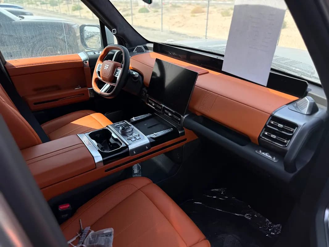 خرید جتور G700 Flagship مدل ۲۰۲۵ از دبی — واردات به منطقه آزاد کیش و قشم — خودرو جتور — تصویر 12