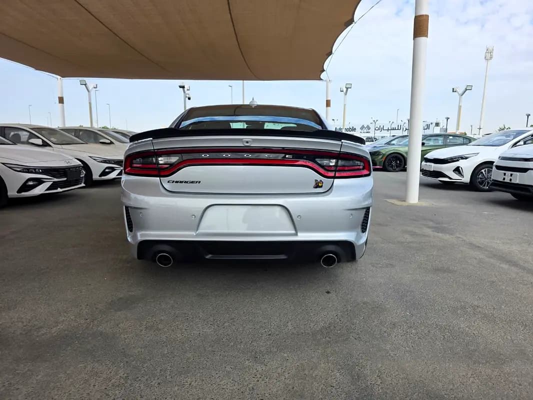 خرید Dodge Charger R/T Scat Pack مدل ۲۰۲۳ از دبی — واردات به منطقه آزاد کیش و قشم — خودرو Dodge — تصویر 5