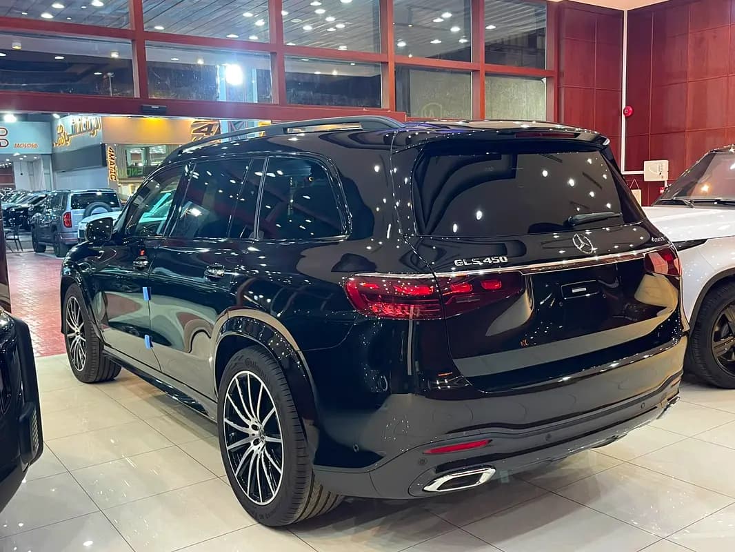 خرید مرسدس GLS GLS 450 4MATIC مدل ۲۰۲۵ از دبی — واردات به منطقه آزاد کیش و قشم — خودرو مرسدس — تصویر 14