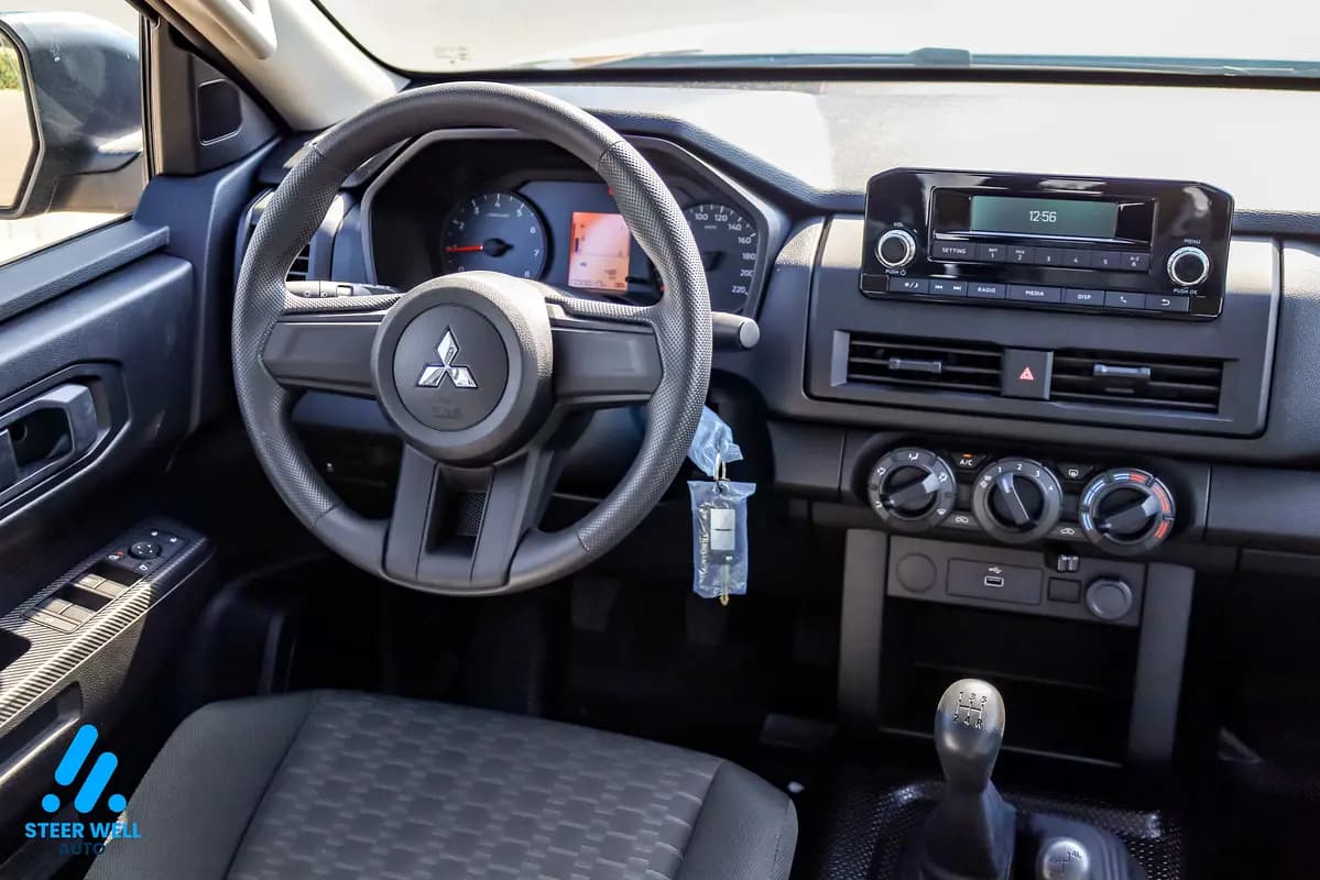 خرید میتسوبیشی L200 Double Cab GL مدل ۲۰۲۷ از دبی — واردات به منطقه آزاد کیش و قشم — خودرو میتسوبیشی — تصویر 18