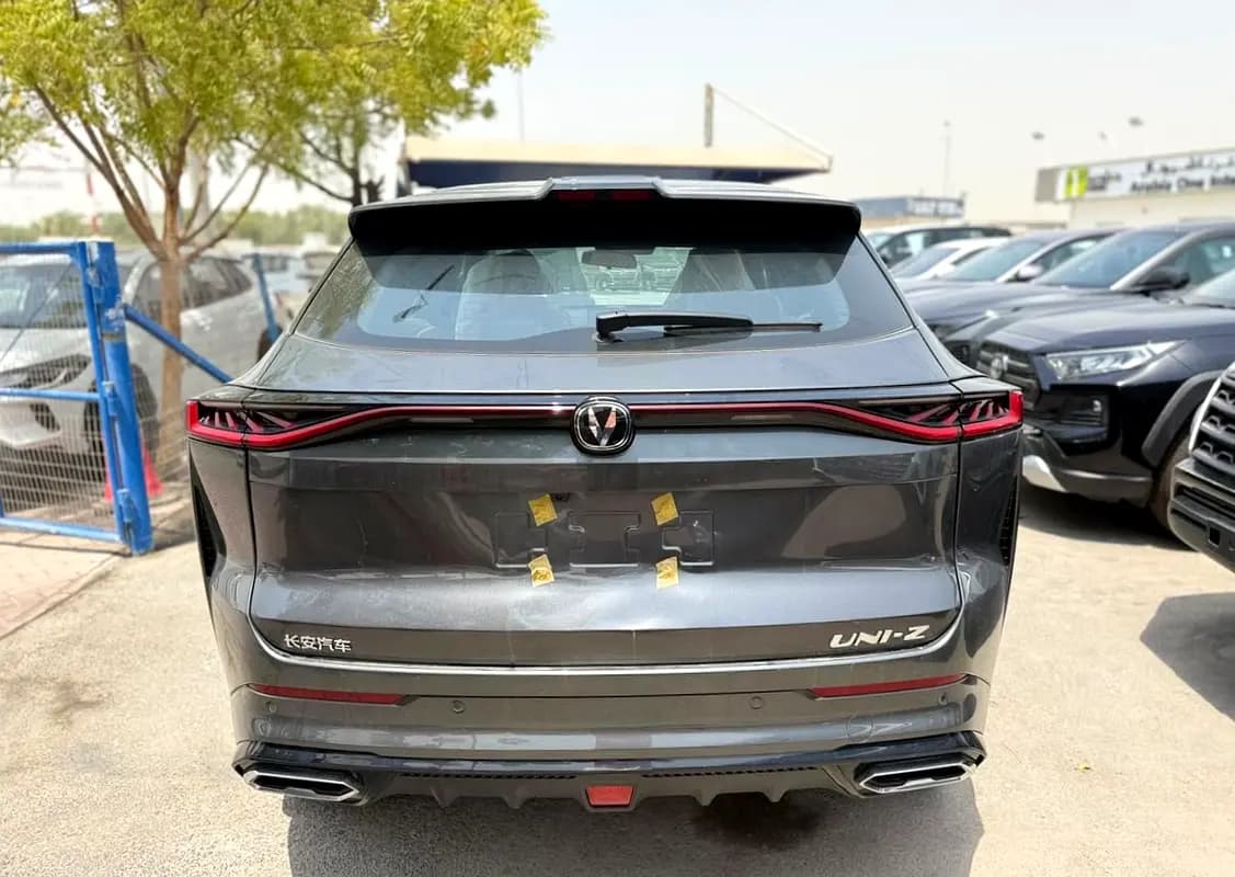خرید چانگان UNI Z Premium مدل ۲۰۲۶ از دبی — واردات به منطقه آزاد کیش و قشم — خودرو چانگان — تصویر 4