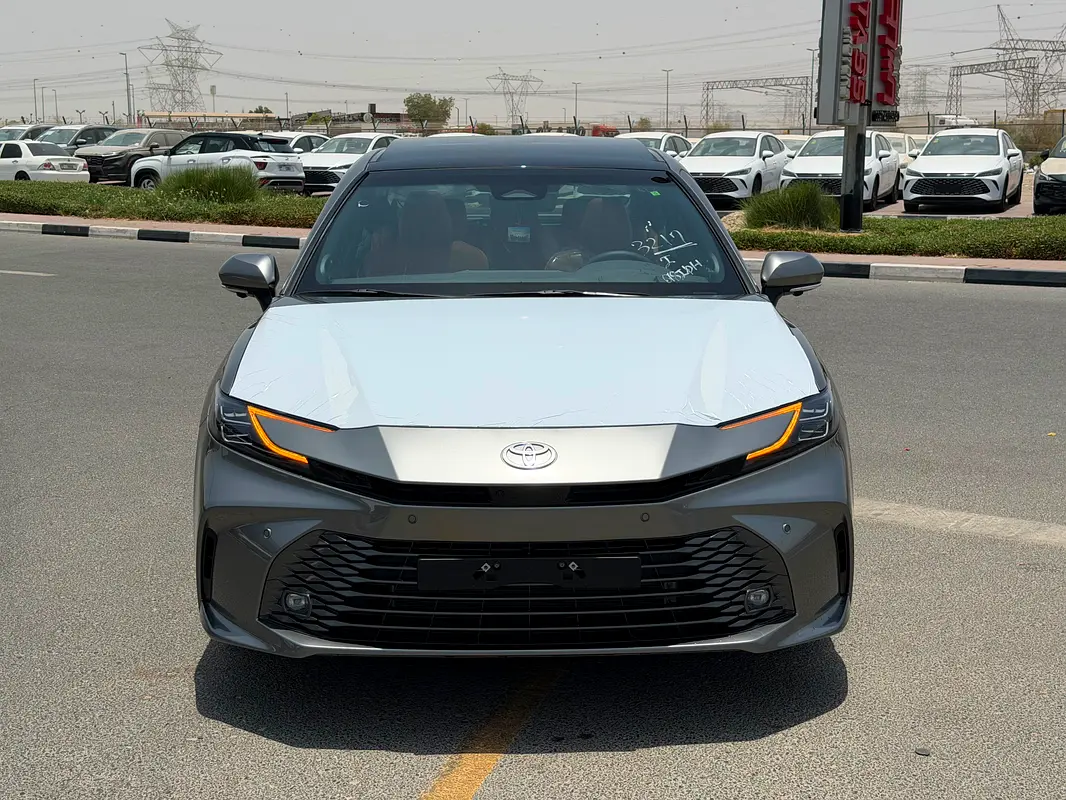 واردات Toyota Camry 2026 از دبی — منطقه آزاد کیش و قشم — خودرو Toyota — تصویر 1
