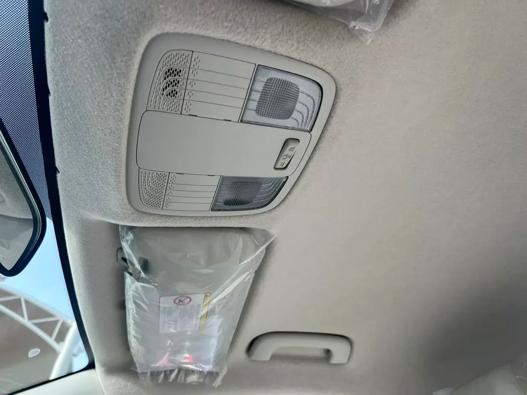 واردات Hyundai Accent 2026 از دبی — منطقه آزاد کیش و قشم — خودرو Hyundai — تصویر 9