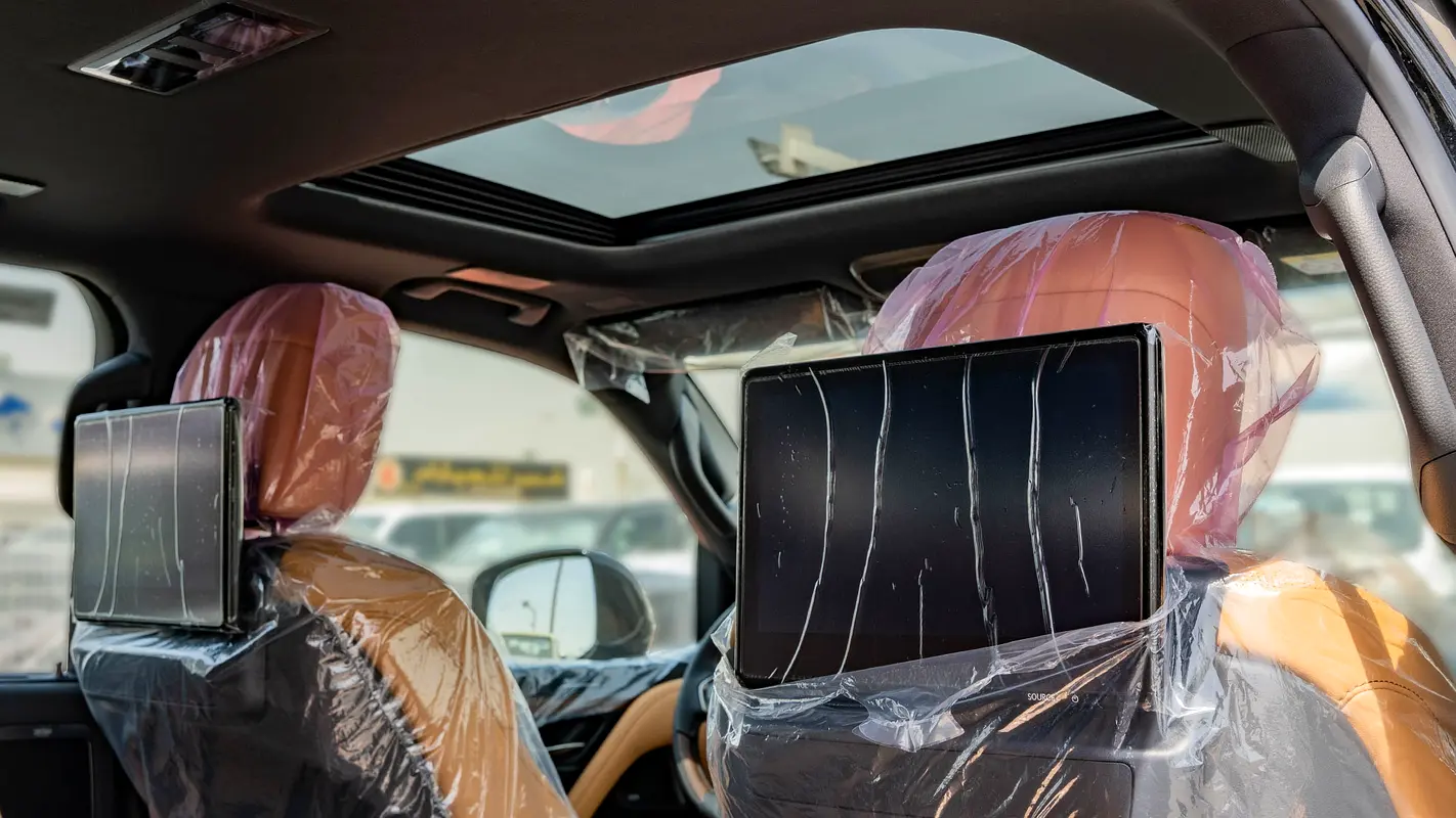 واردات Lexus LX Series 2026 از دبی — منطقه آزاد کیش و قشم — خودرو Lexus — تصویر 18