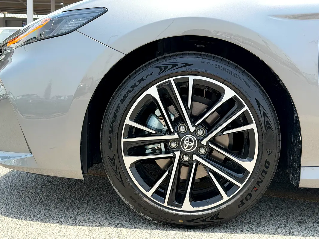 واردات Toyota Camry 2026 از دبی — منطقه آزاد کیش و قشم — خودرو Toyota — تصویر 18