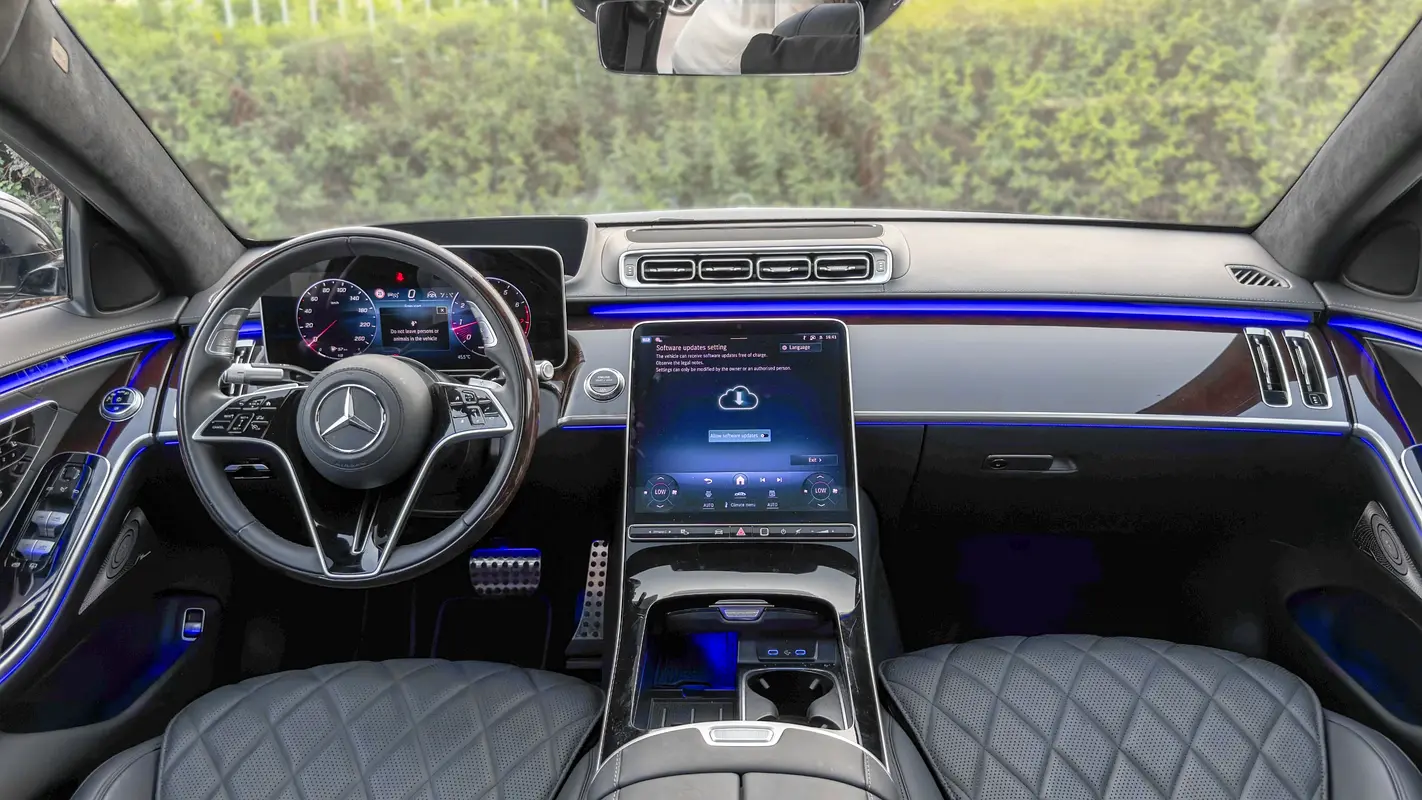 واردات Mercedes-Benz S Class 2025 از دبی — منطقه آزاد کیش و قشم — خودرو Mercedes-Benz — تصویر 7