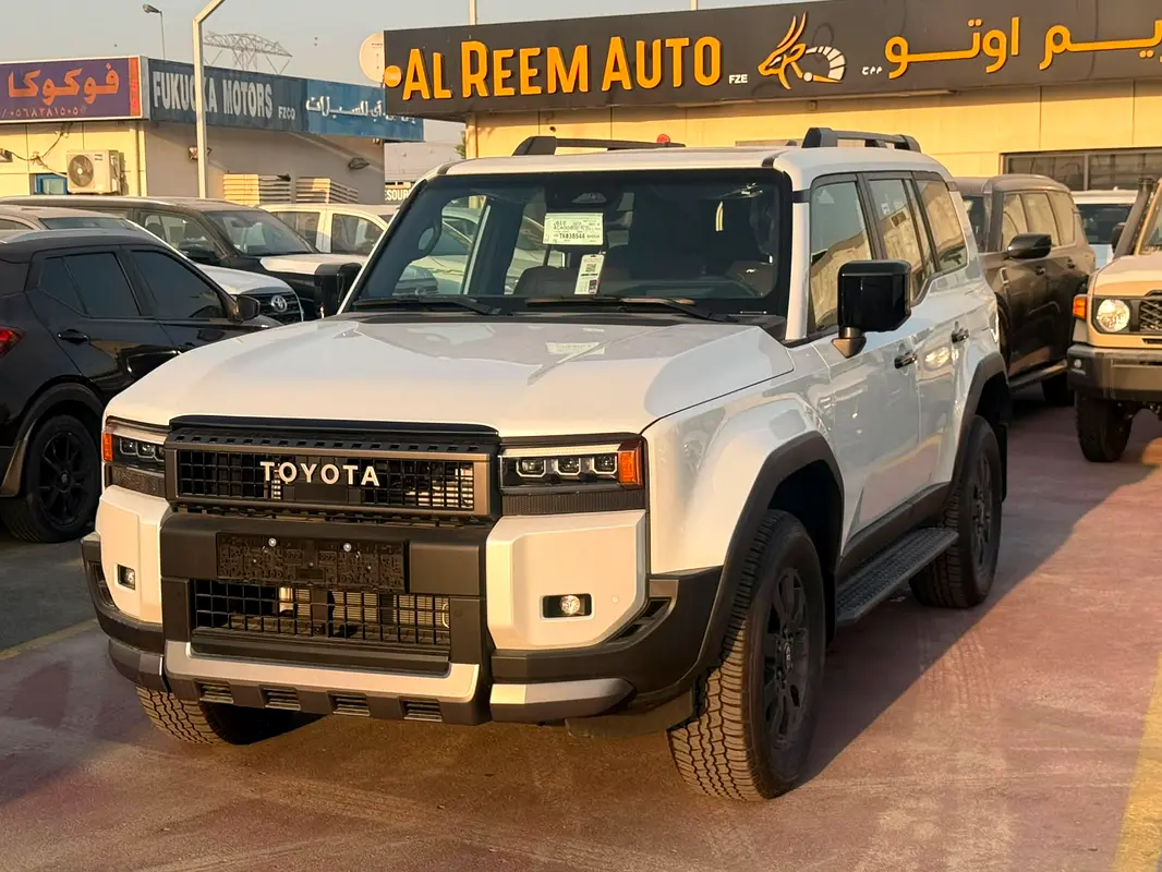 واردات Toyota Prado 2026 از دبی — منطقه آزاد کیش و قشم — خودرو Toyota — تصویر 2