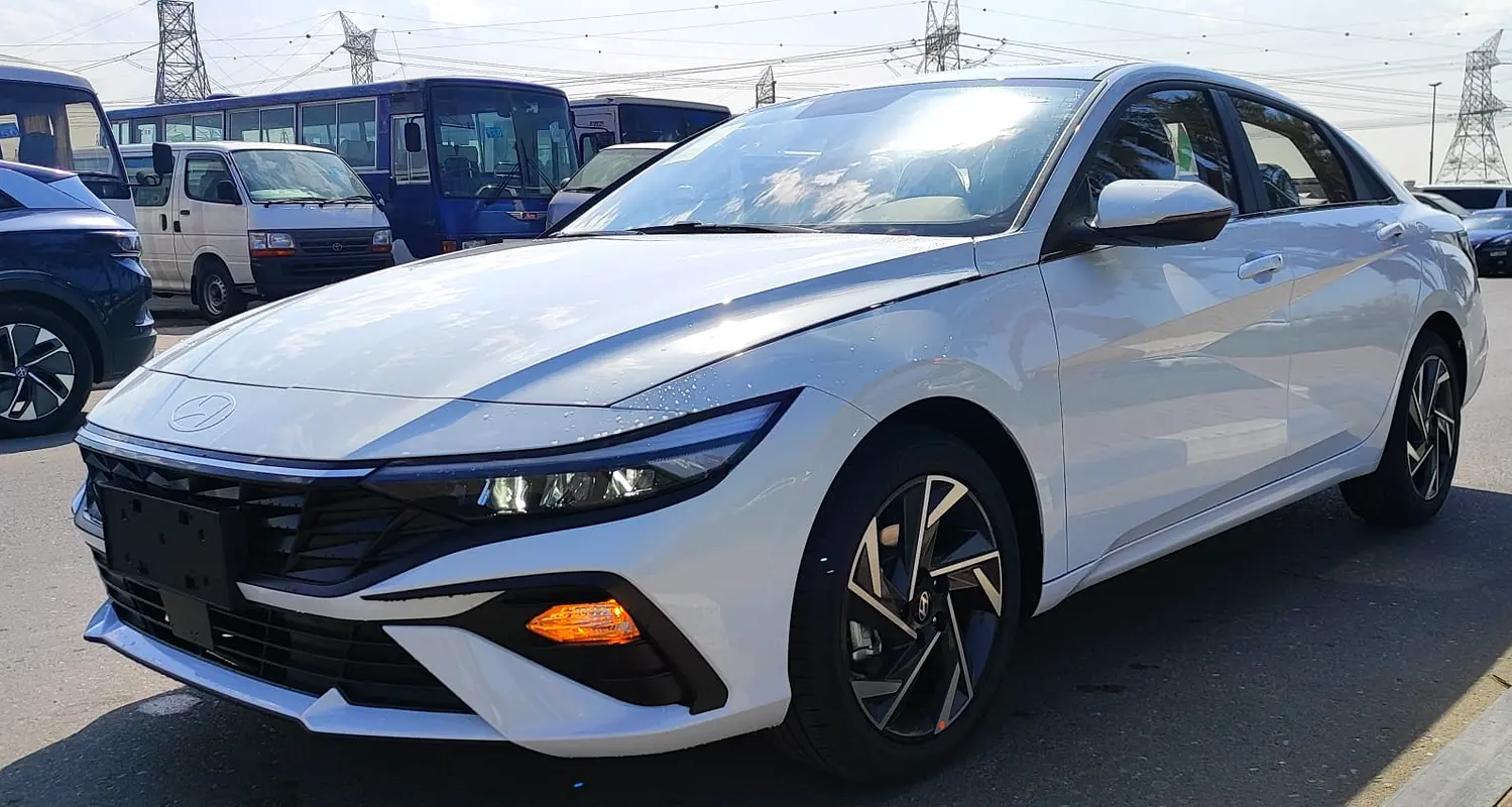 واردات Hyundai Elantra 2025 از دبی — منطقه آزاد کیش و قشم — خودرو Hyundai — تصویر 3