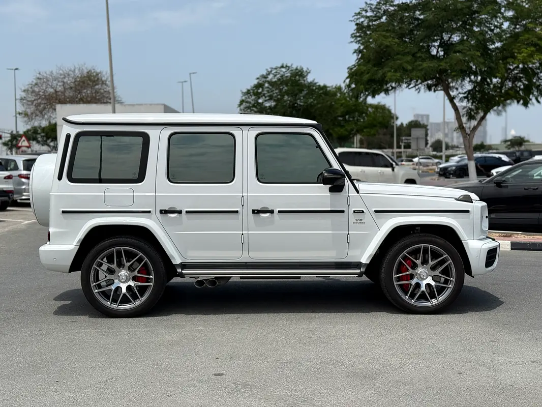 واردات Mercedes-Benz G Class 2024 از دبی — منطقه آزاد کیش و قشم — خودرو Mercedes-Benz — تصویر 4