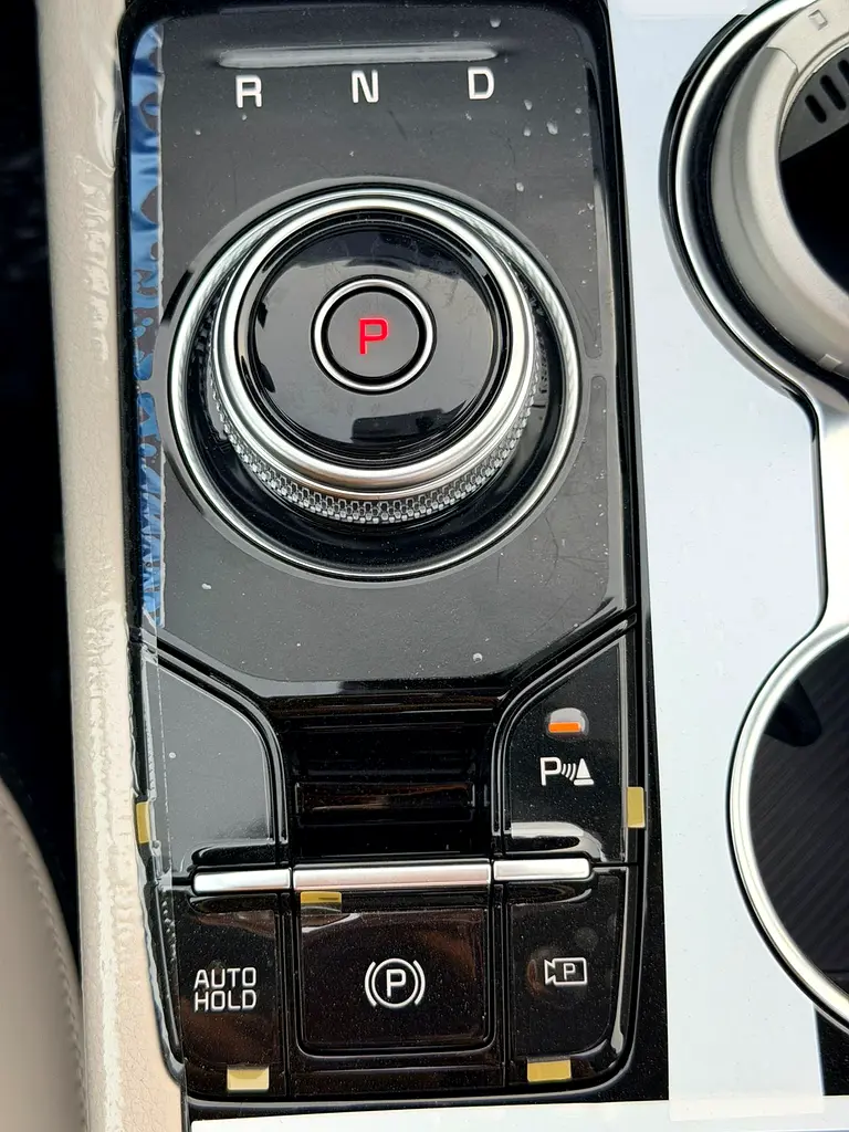 واردات Kia K5 2026 از دبی — منطقه آزاد کیش و قشم — خودرو Kia — تصویر 17